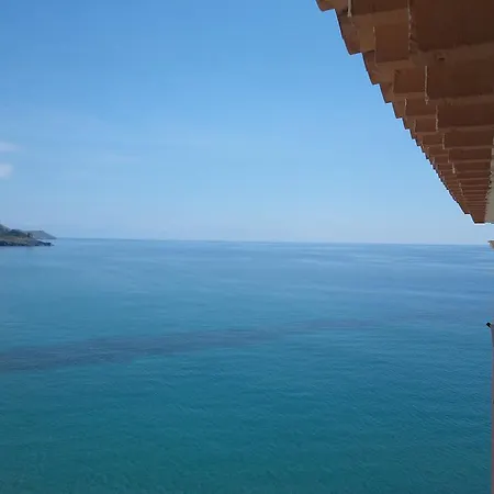 Tirreno Hotel
