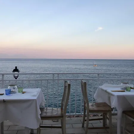 Hotel Tirreno