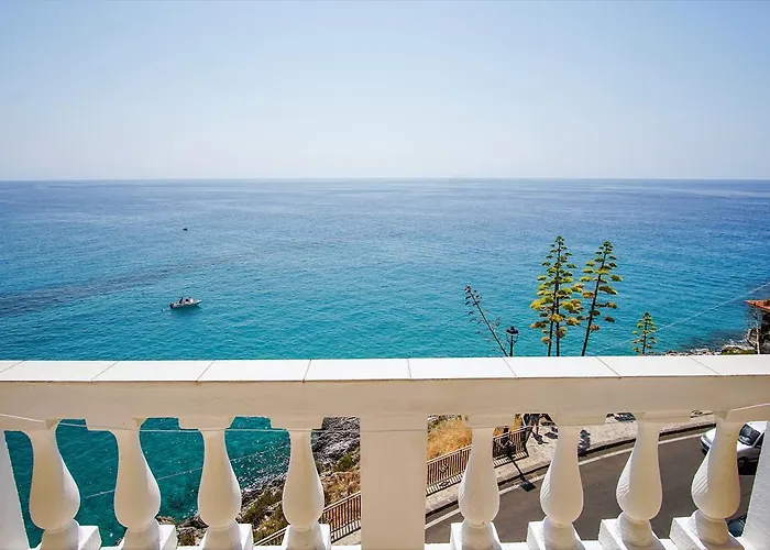 Tirreno Marina di Camerota